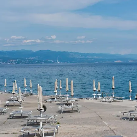 Διαμέρισμα Tea With Sea View Οπατία