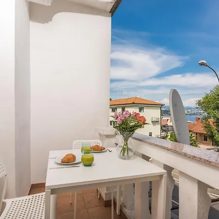 Tea With Sea View * Οπατία