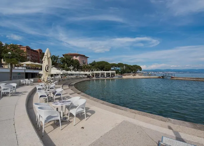 Tea With Sea View Abbazia