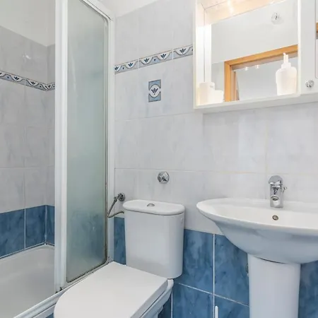 Tea With Sea View Apartment *