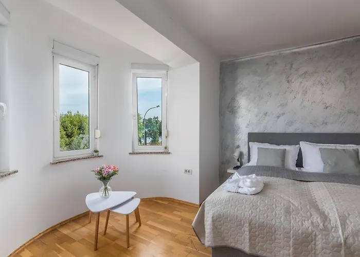 Tea With Sea View Apartmán *